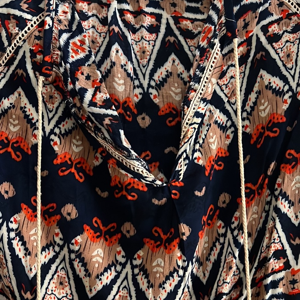 Multicolored Patterned Blouse - Picture 3 of 3